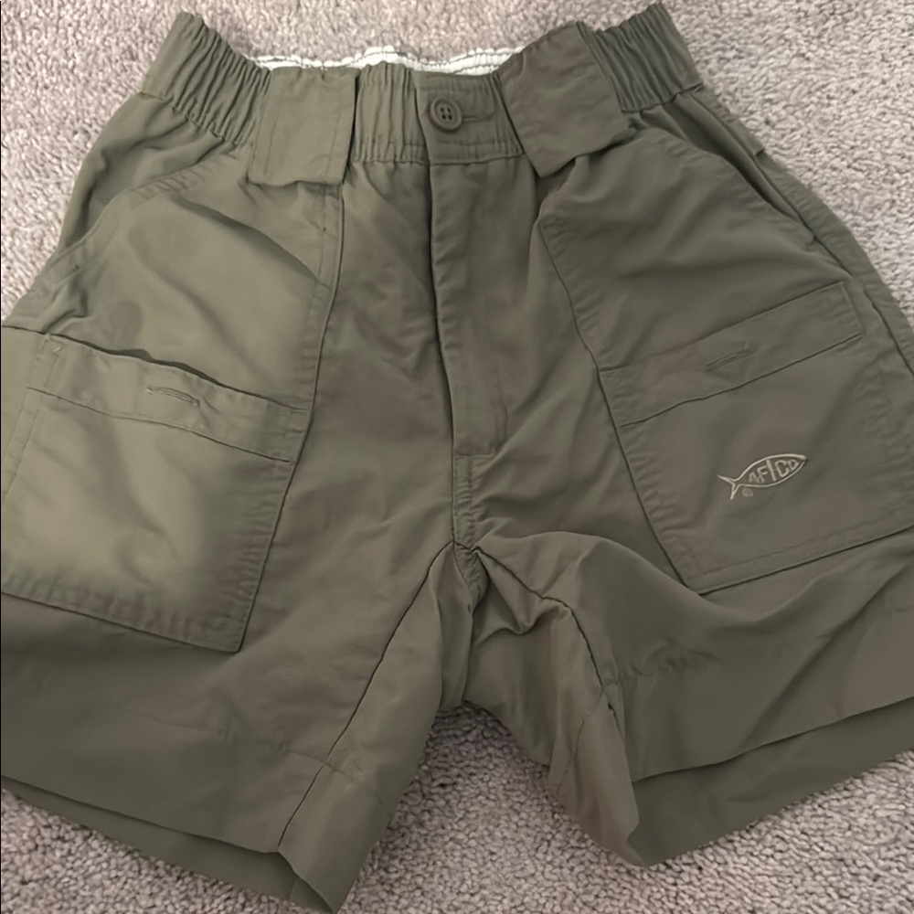AFTCO Boy’s Olive Green Shorts never worn